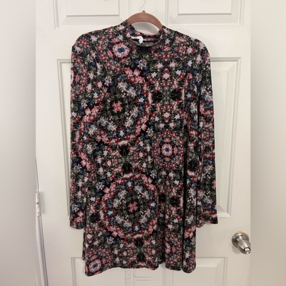 BCBG Generation Colorful Long Sleeve Turtleneck Dress size Medium